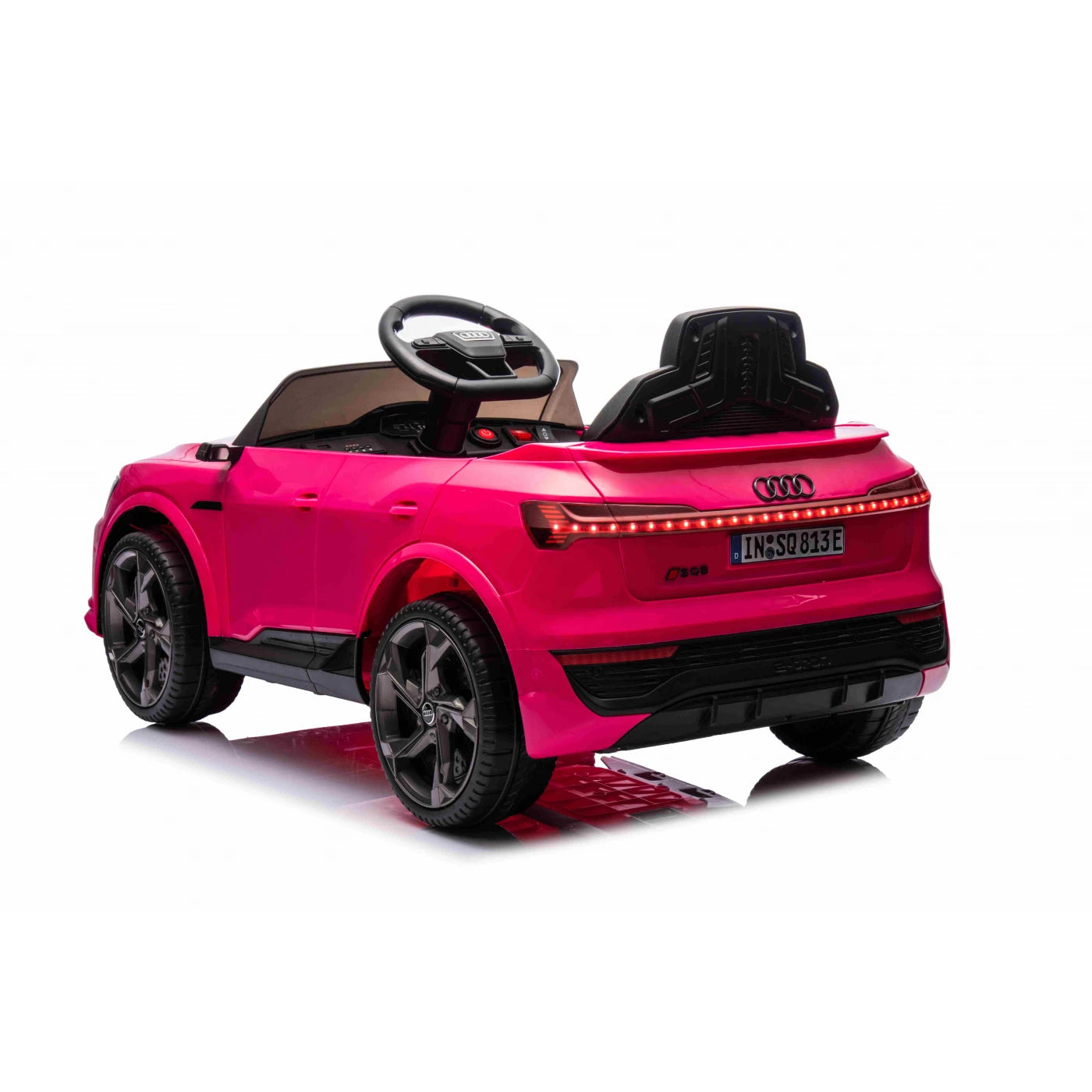 Audi SQ8 rosa